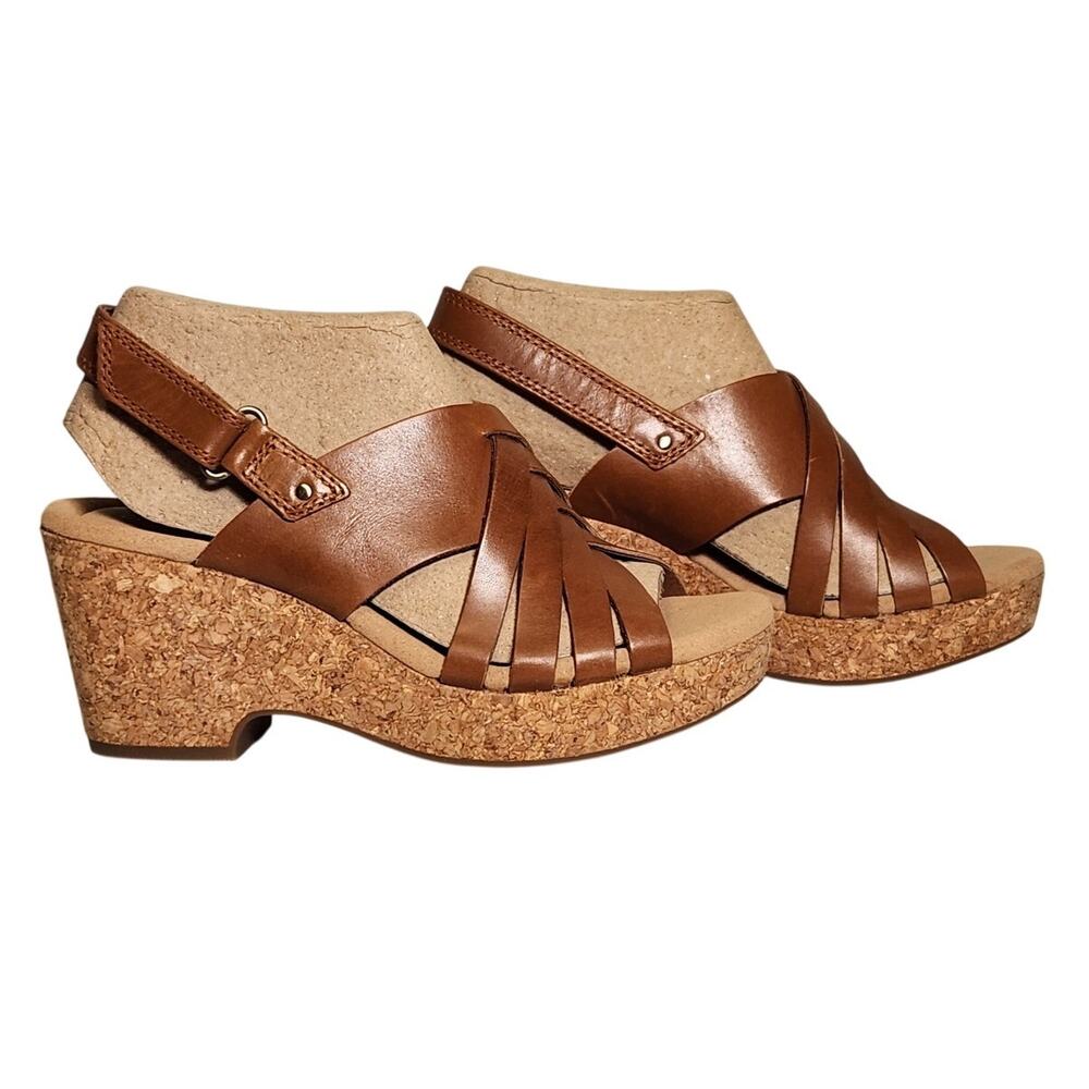 CLARKS NWT Giselle Glow Wedge Sandals, Tan Nubuck, Size 6.5 - Picture 3 of 12
